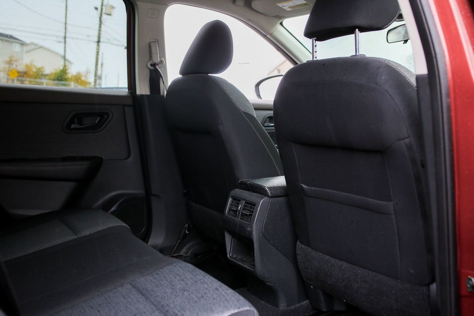 2021 Nissan Rogue S-25