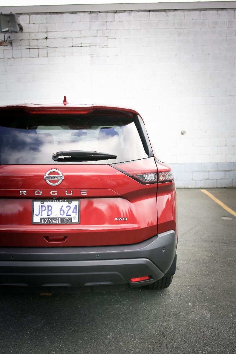 2021 Nissan Rogue S-8