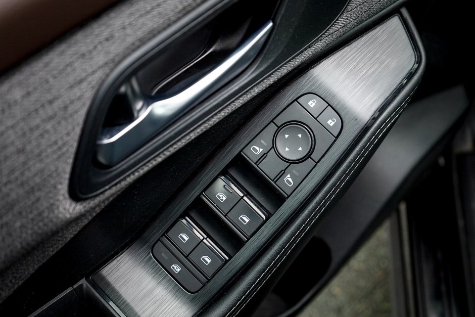 2021 Nissan Rogue SV-11