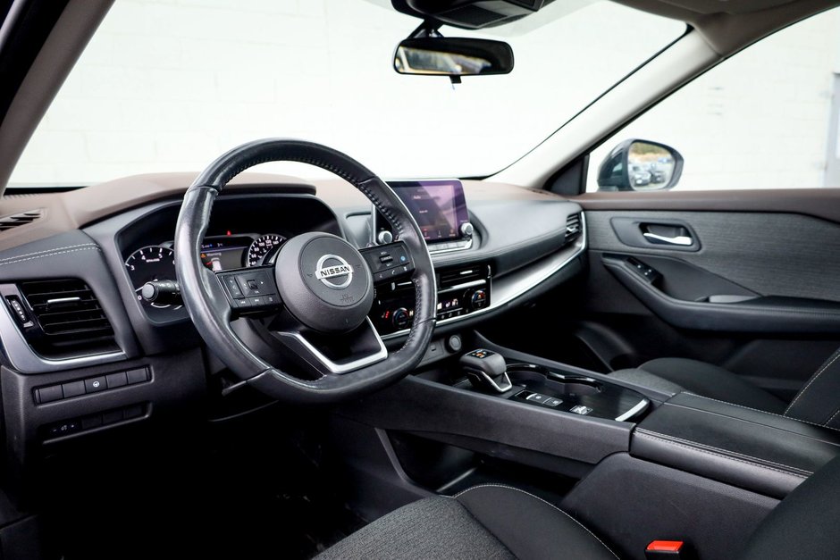 2021 Nissan Rogue SV-10