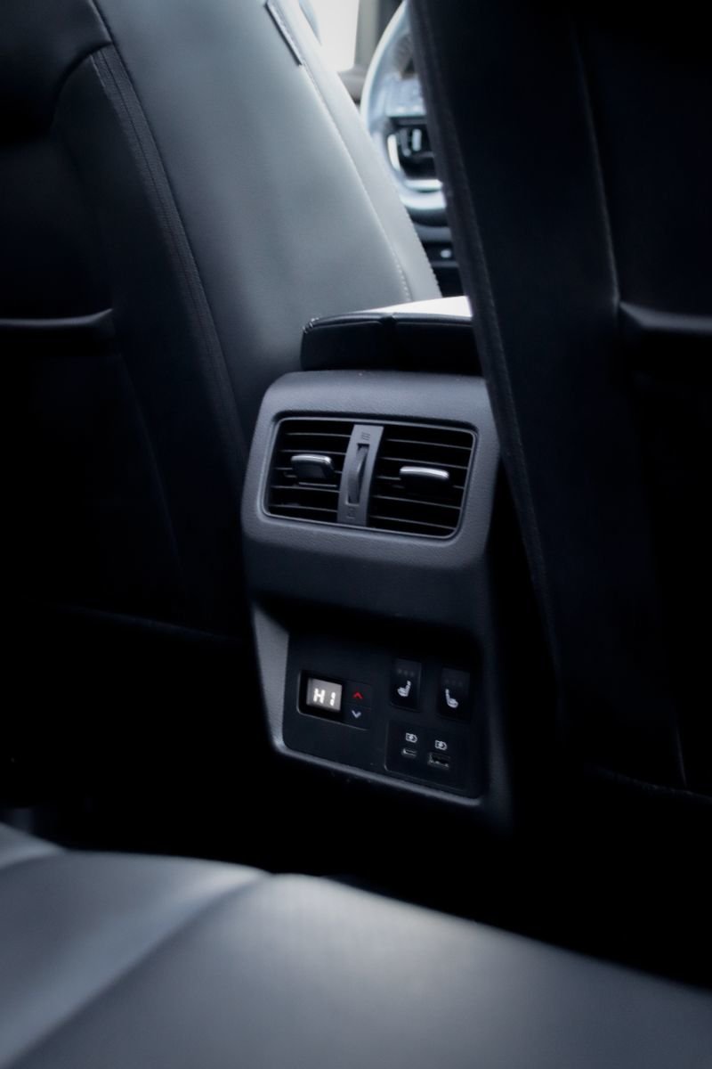 2021 Nissan Rogue Platinum-27