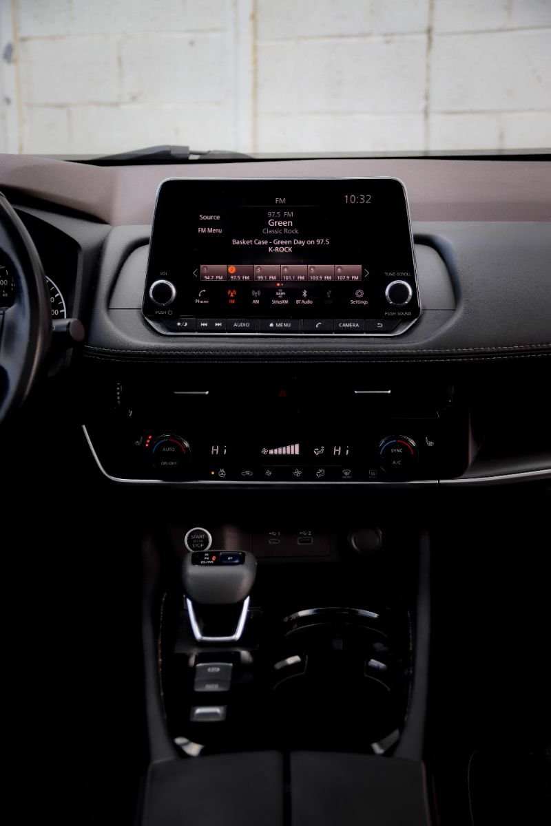 2021 Nissan Rogue SV-19