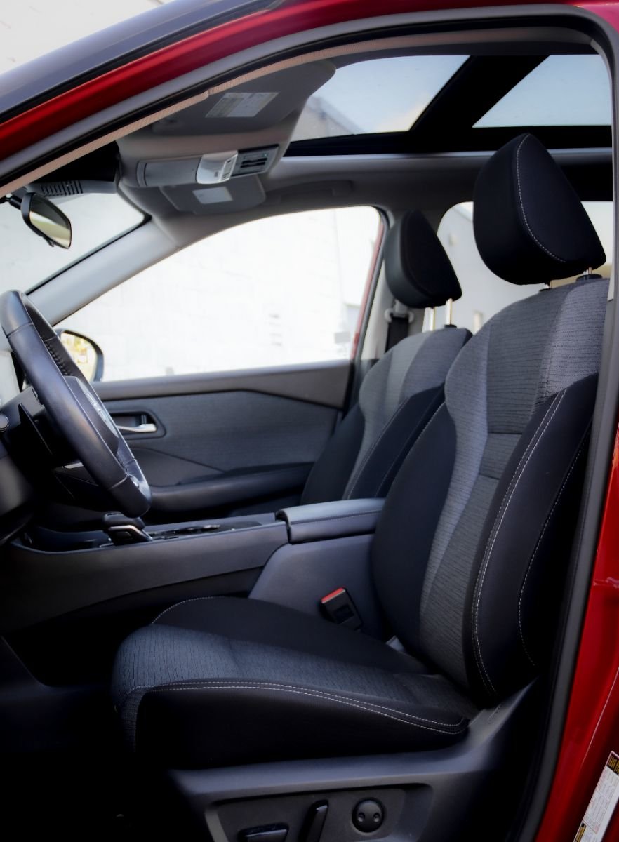 2021 Nissan Rogue SV-12