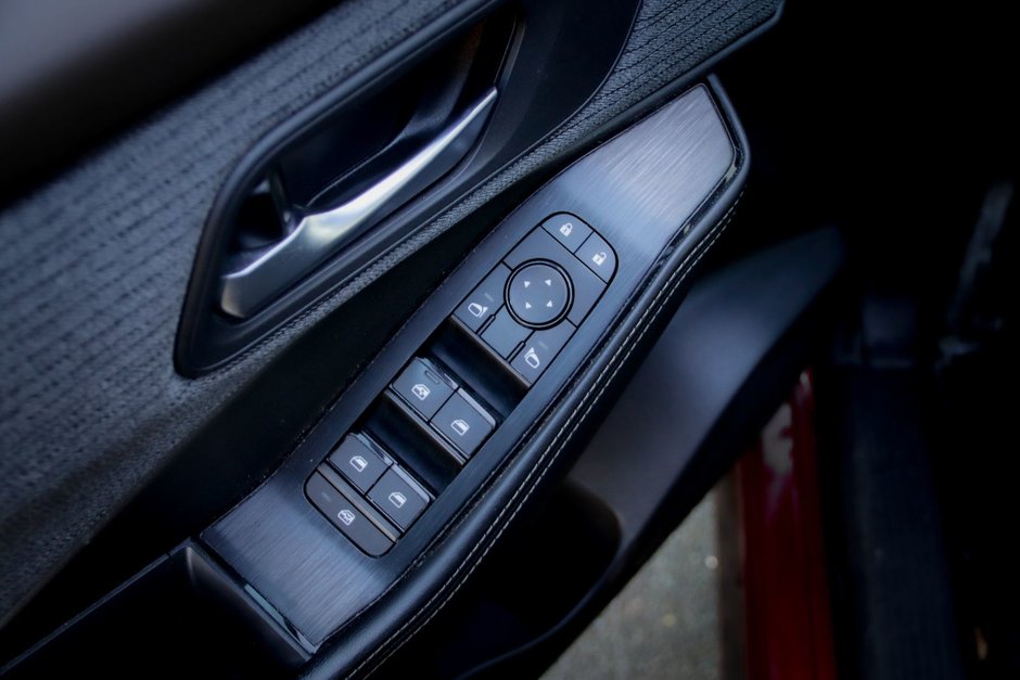 2021 Nissan Rogue SV-14