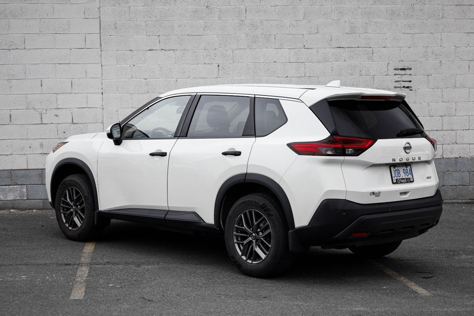 2021 Nissan Rogue S-6