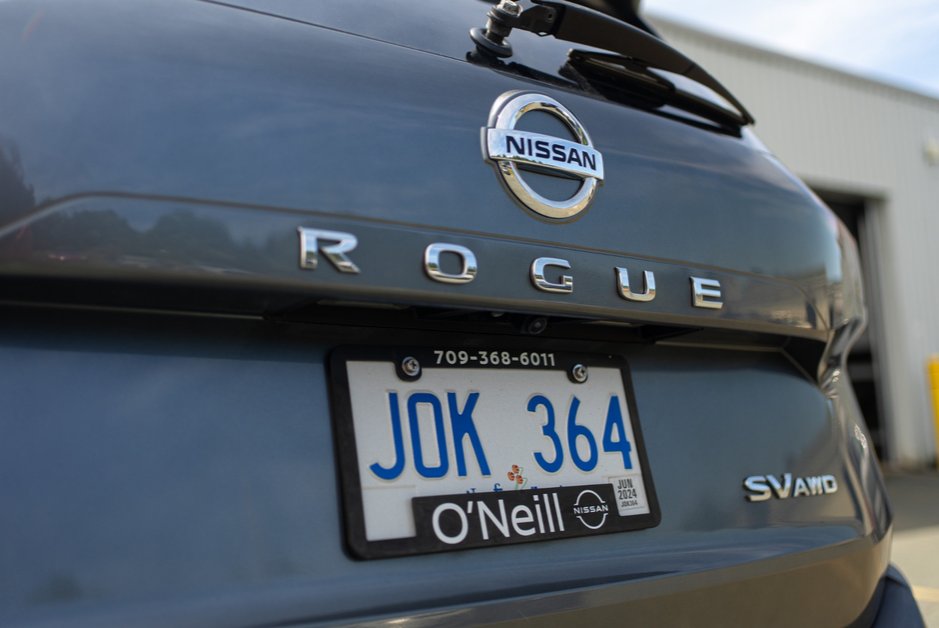 2021 Nissan Rogue SV-8