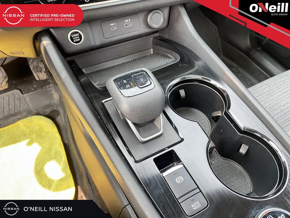 2022 Nissan Rogue SV AWD CVT-14