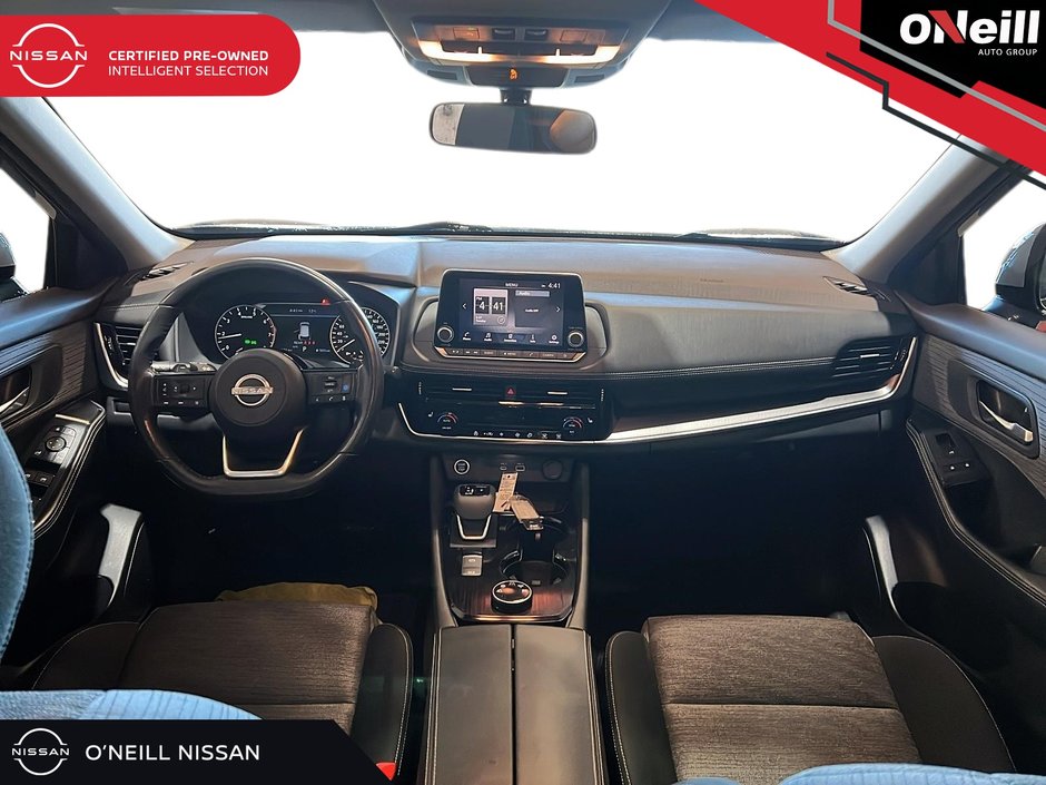 2022 Nissan Rogue SV AWD CVT-13