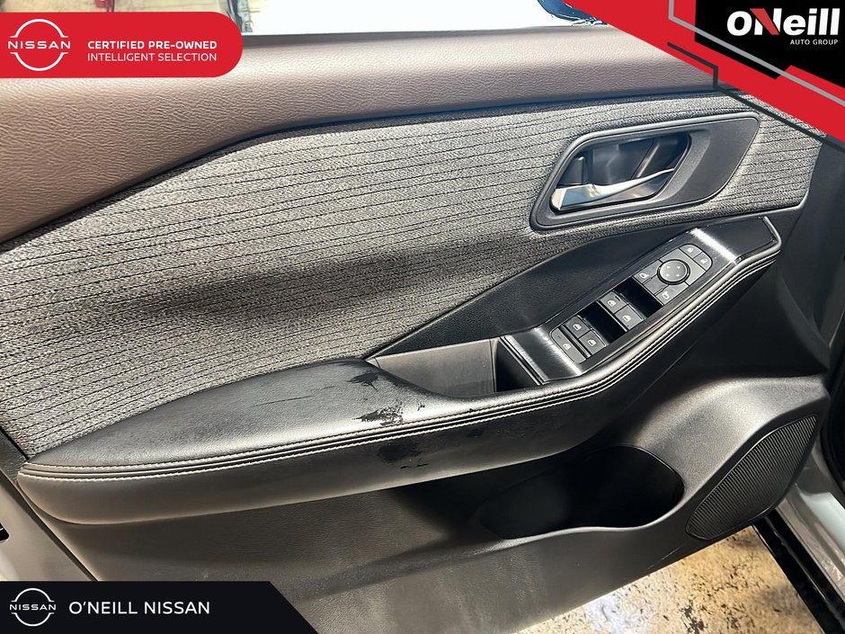 2022 Nissan Rogue SV AWD CVT-10