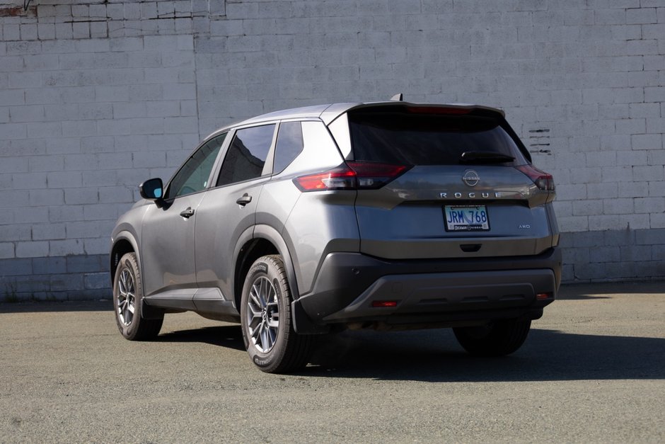 2022 Nissan Rogue S AWD CVT (2)-7