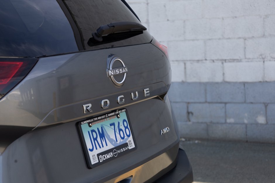 2022 Nissan Rogue S AWD CVT (2)-8