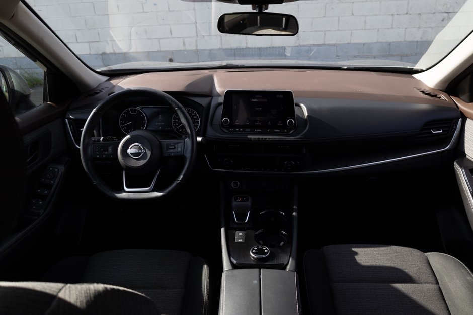 2022 Nissan Rogue S AWD CVT (2)-10