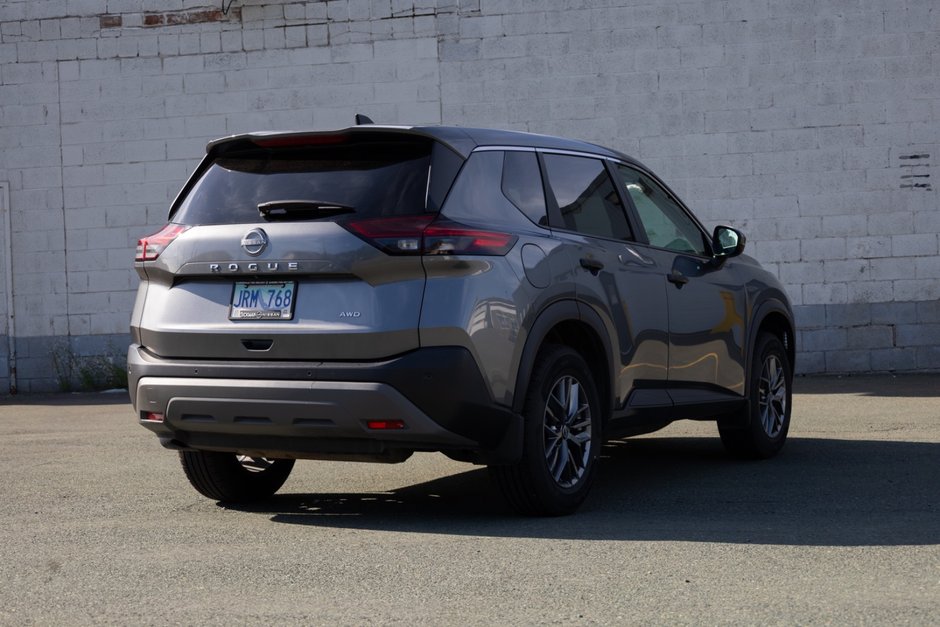 2022 Nissan Rogue S AWD CVT (2)-5