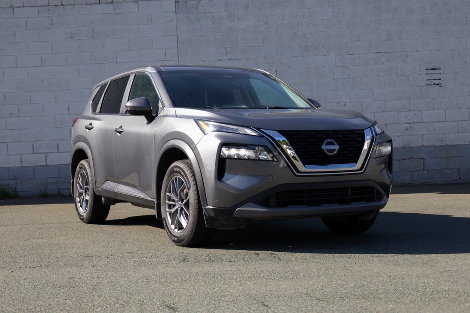 2022 Nissan Rogue S AWD CVT (2)-4