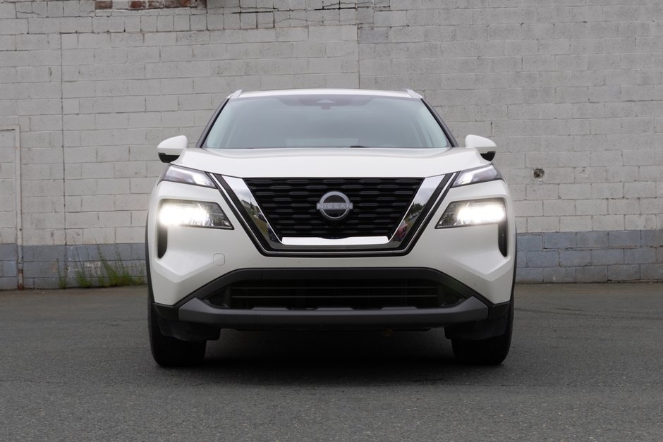2022 Nissan Rogue SV AWD CVT (2)-4