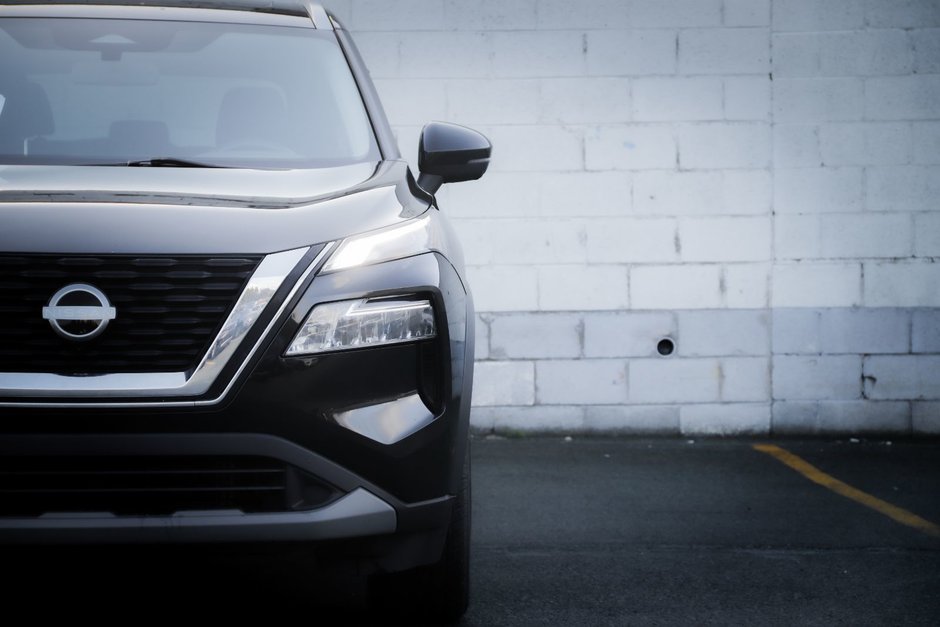 2022 Nissan Rogue SV-6