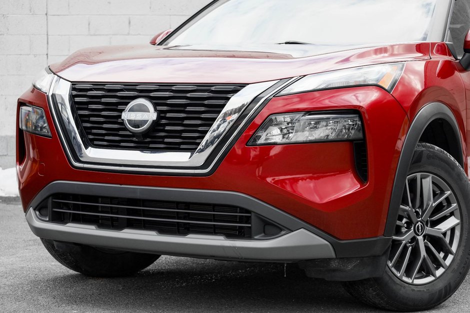 2022 Nissan Rogue S-3