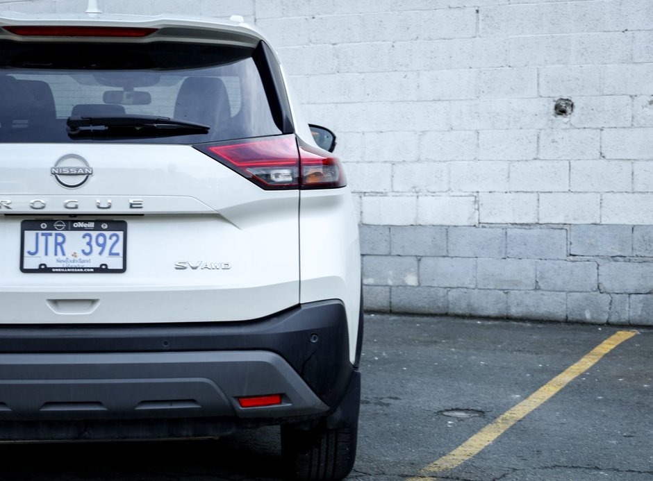2023 Nissan Rogue SV Moonroof-7