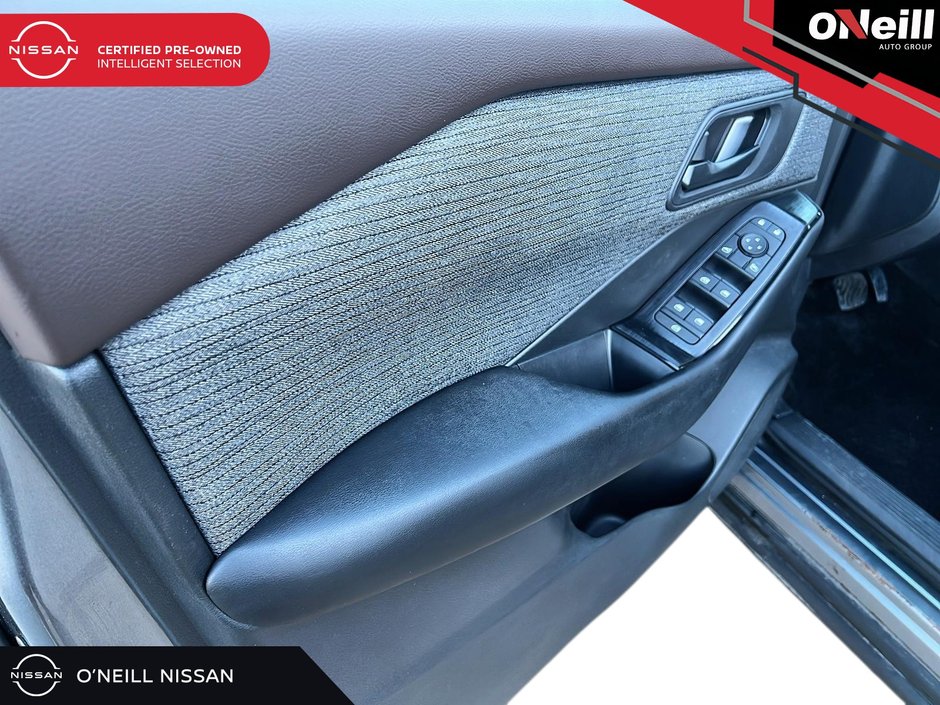 2023 Nissan Rogue S-10