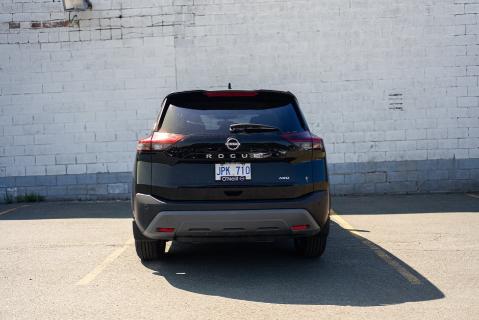 2023 Nissan Rogue S-7