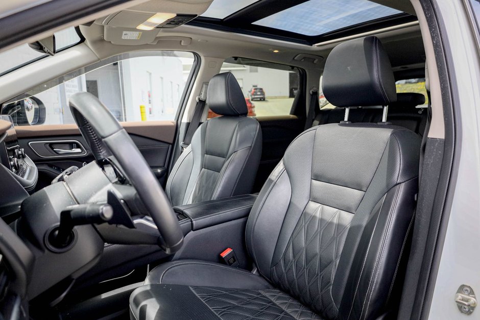 2023 Nissan Rogue Platinum-11
