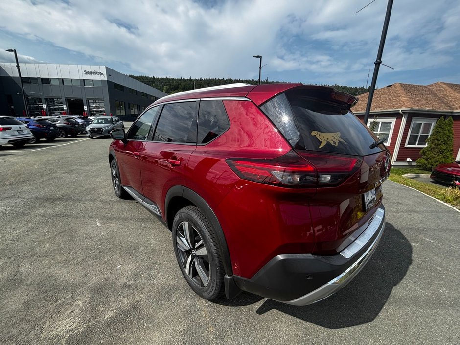 2023 Nissan Rogue Platinum-7