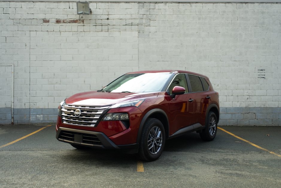 2024 Nissan Rogue S-0