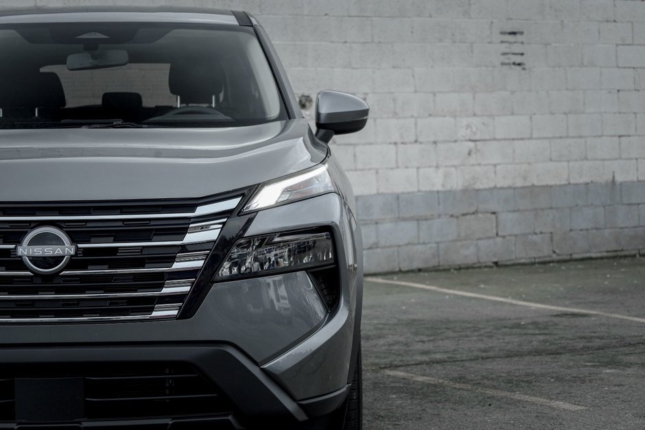 2025 Nissan Rogue S-5