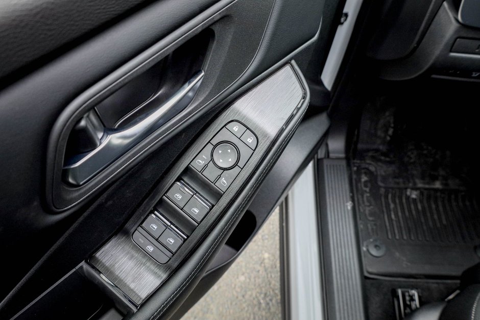 2026 Nissan Rogue S-13