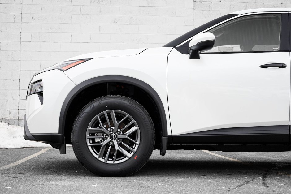 2026 Nissan Rogue S-1