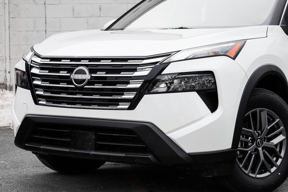 2026 Nissan Rogue S-3