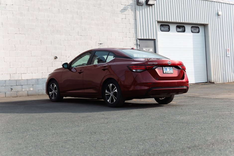2022 Nissan Sentra SV CVT-11