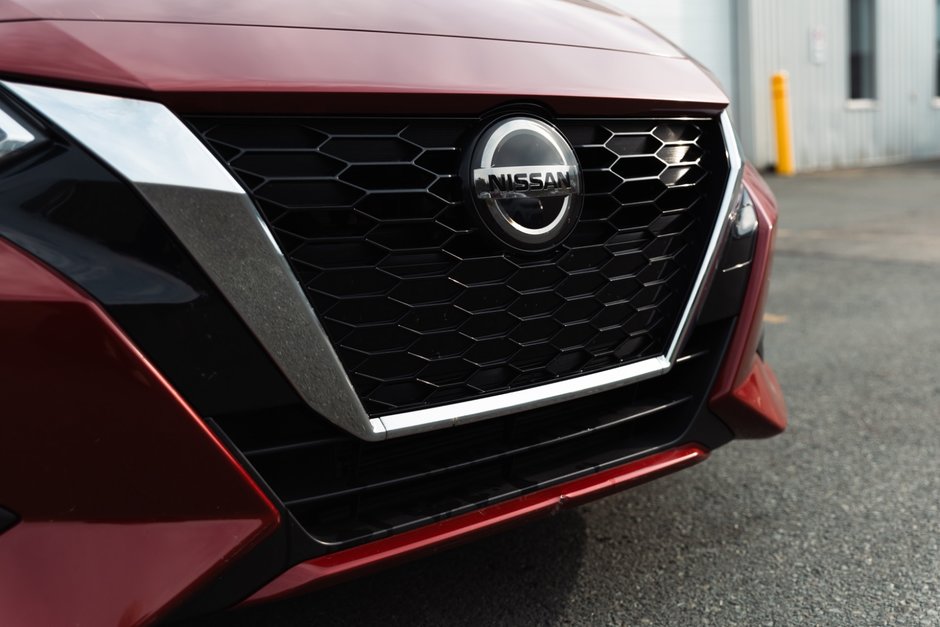 2022 Nissan Sentra SV CVT-7
