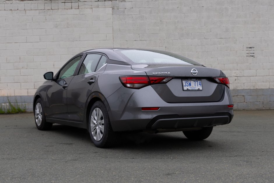 2023 Nissan Sentra S Plus CVT-10