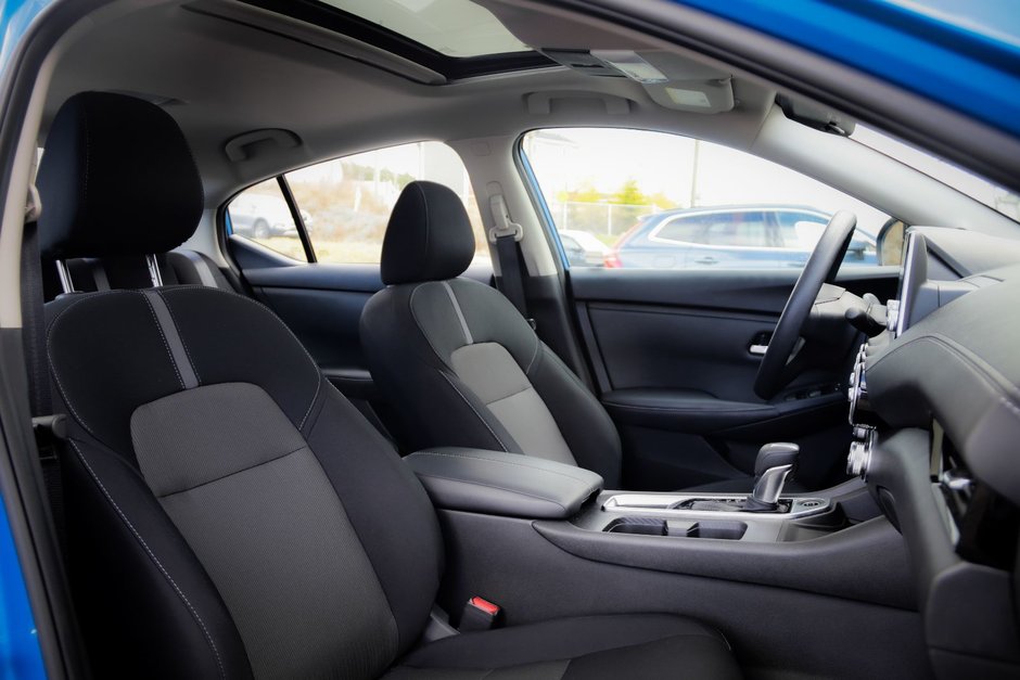 2023 Nissan Sentra SV-23