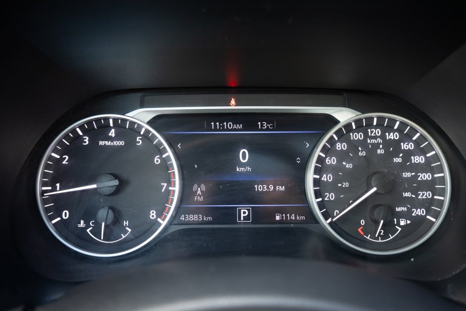 2023 Nissan Sentra SV-18