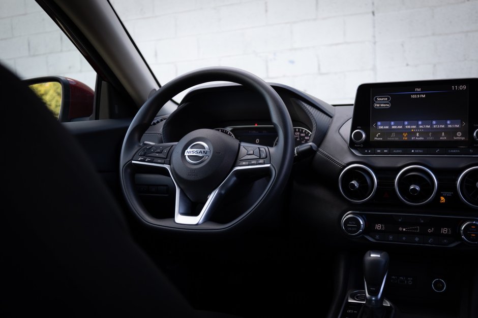 2023 Nissan Sentra SV-26