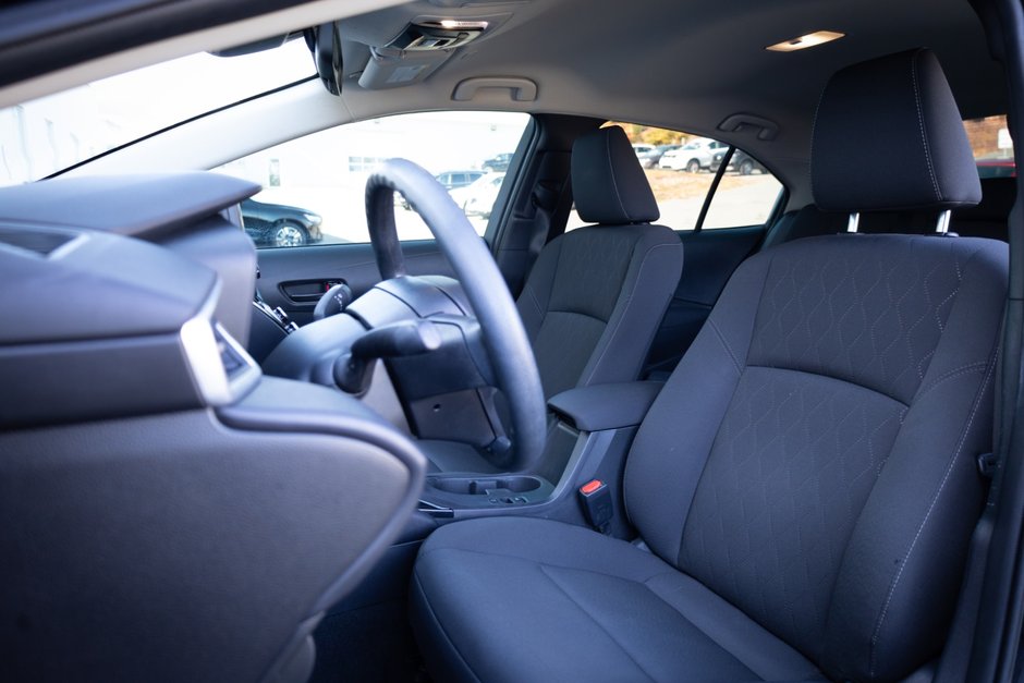 2024 Toyota Corolla LE-13