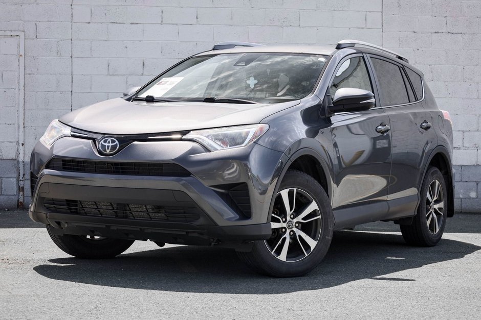 2018 Toyota RAV4 LE-2