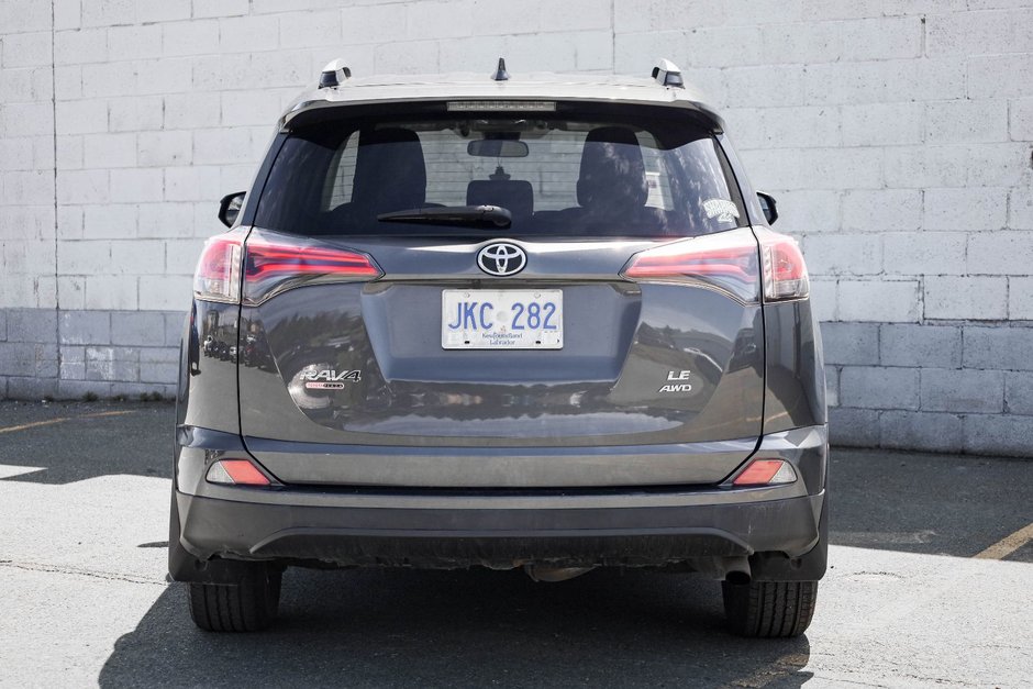 2018 Toyota RAV4 LE-7