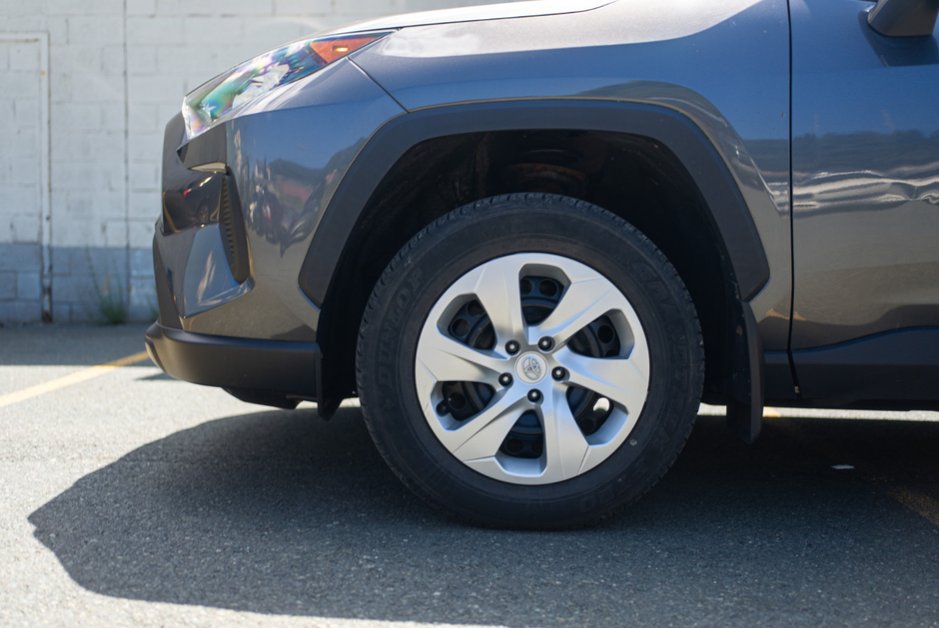 2021 Toyota RAV4 LE-1
