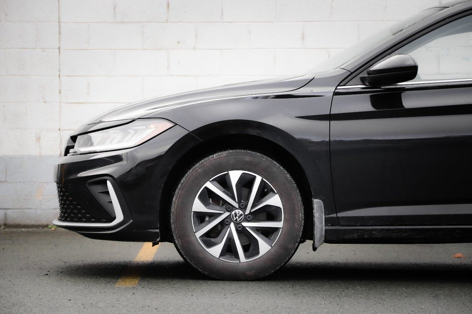 2025 Volkswagen Jetta Trendline-1