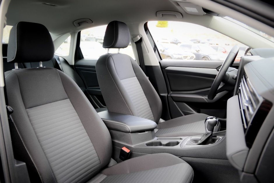 2025 Volkswagen Jetta Trendline-22