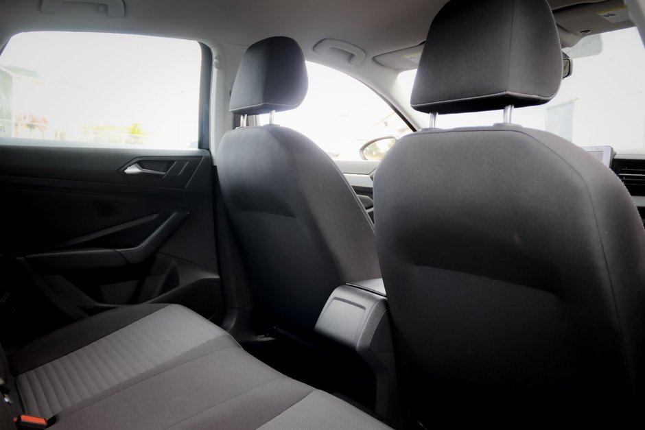 2025 Volkswagen Jetta Trendline-24