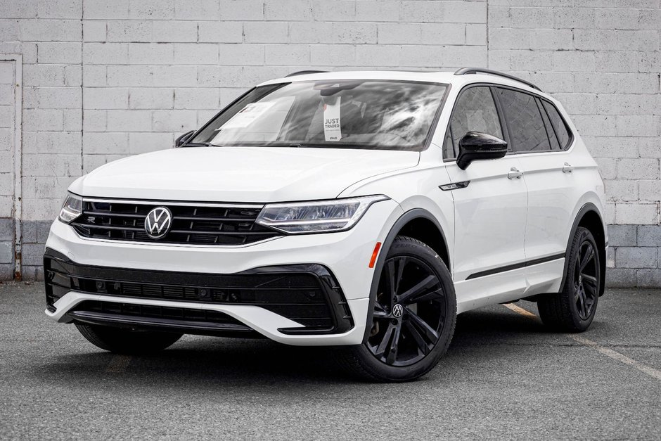 2024 Volkswagen Tiguan Comfortline R-Line Black Edition-2