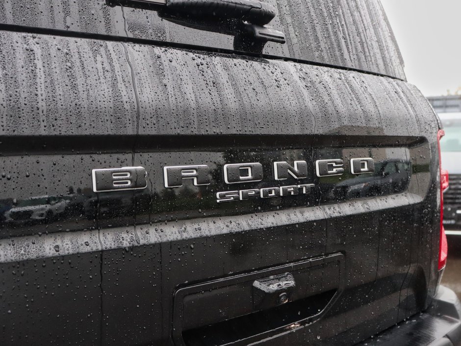 2025 Ford Bronco Sport Outer Banks-21