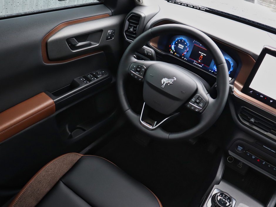 2025 Ford Bronco Sport Outer Banks-12