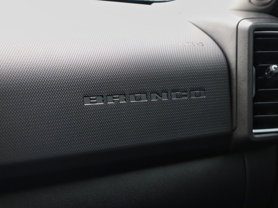2025 Ford Bronco Sport Outer Banks-16