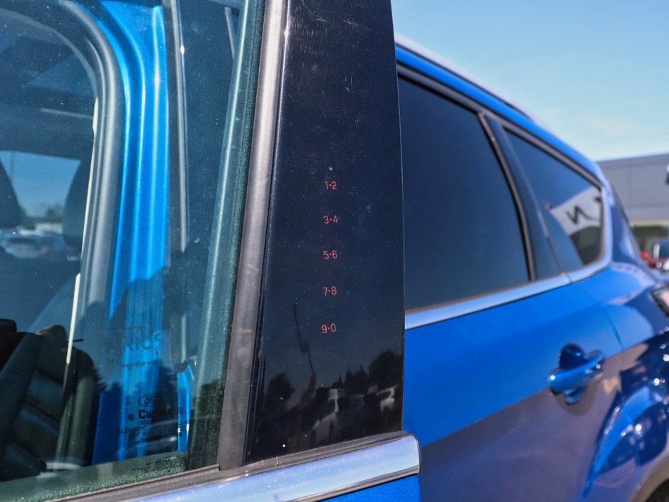 2017 Ford Escape Titanium-21