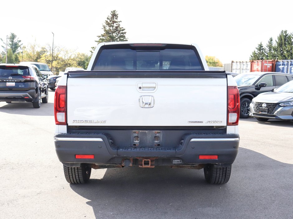 2017 Honda Ridgeline Touring-3